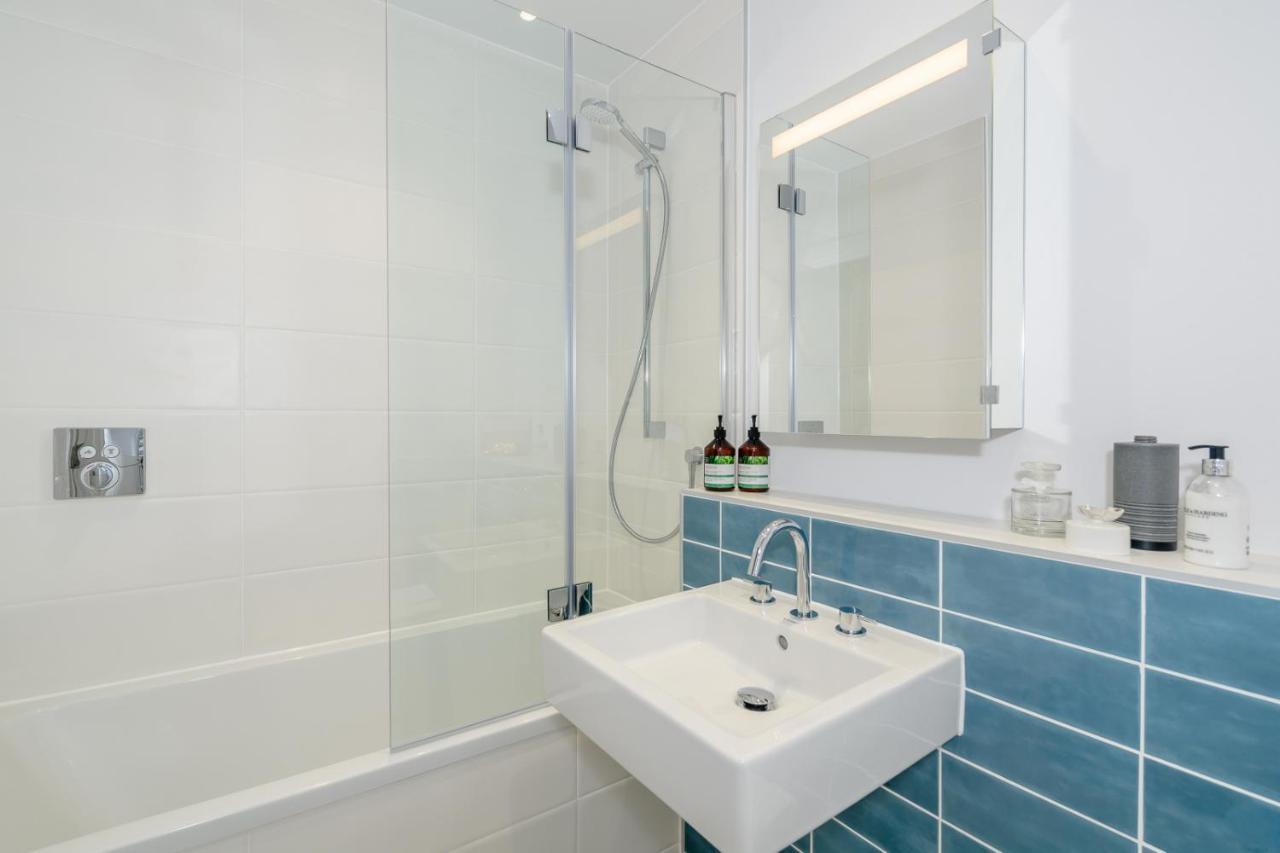 5 Middlecombe - Luxury Apartment At Byron Woolacombe, Only 4 Minute Walk To Woolacombe Beach! 外观 照片